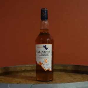 Single Malt Scotch Whisky <br> 10 ans <br> Distillerie Talisker